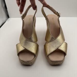 SESTO MEUCCI NECIA WOMEN’S GOLD LEATHER WEDGE SANDAL ESPADRILLE SIZE 9 NWOB
